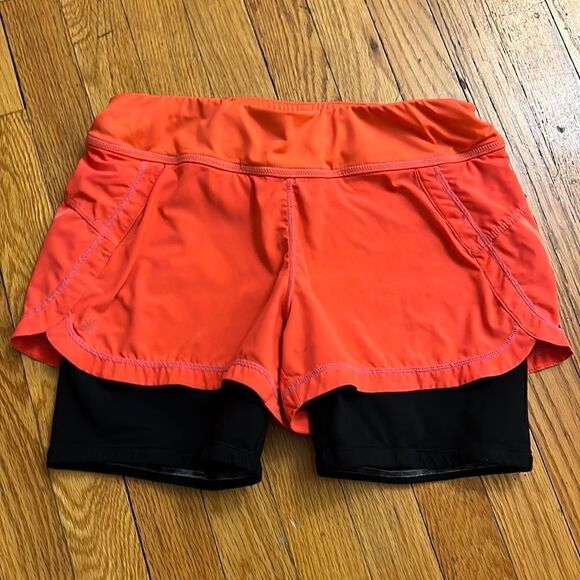 Athleta Pulse Shortie Shorts L Orange/black Short Inseam Running Sz S - Picture 1 of 6